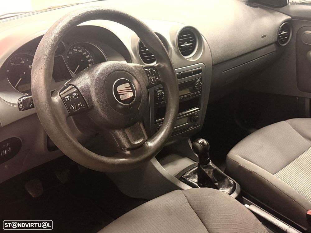 SEAT Ibiza 1.2 12V Reference - 5
