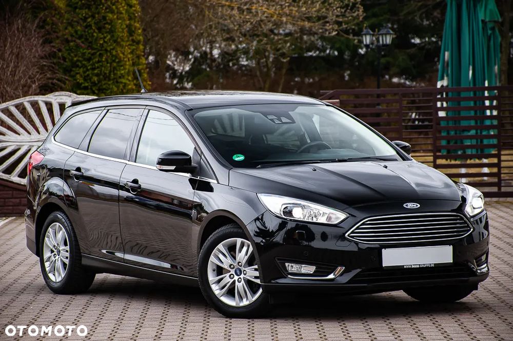 Ford Focus 1.5 EcoBoost Titanium Business - 29