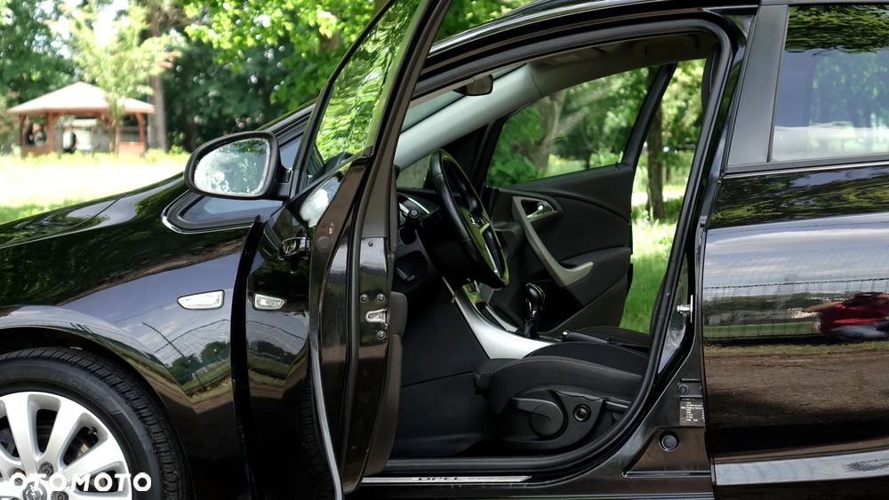 Opel Astra 1.6 Turbo - 5