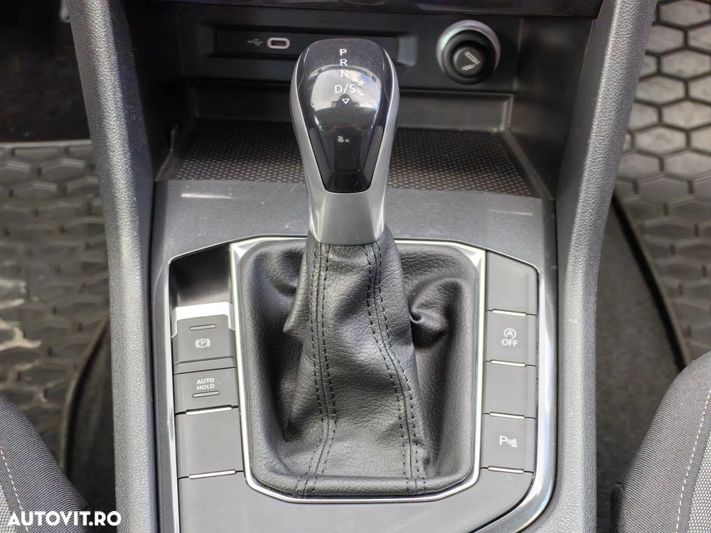 Volkswagen Tiguan - 20