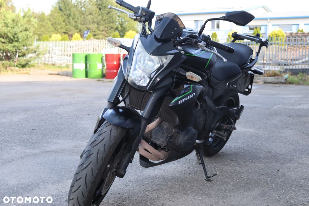 Kawasaki ER - 18