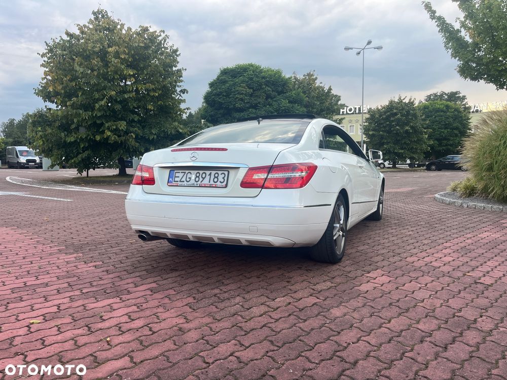 Mercedes-Benz Klasa E - 11