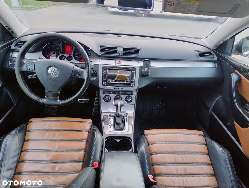 Volkswagen Passat Variant 2.0 TDI DPF DSG R-Line Edition - 6