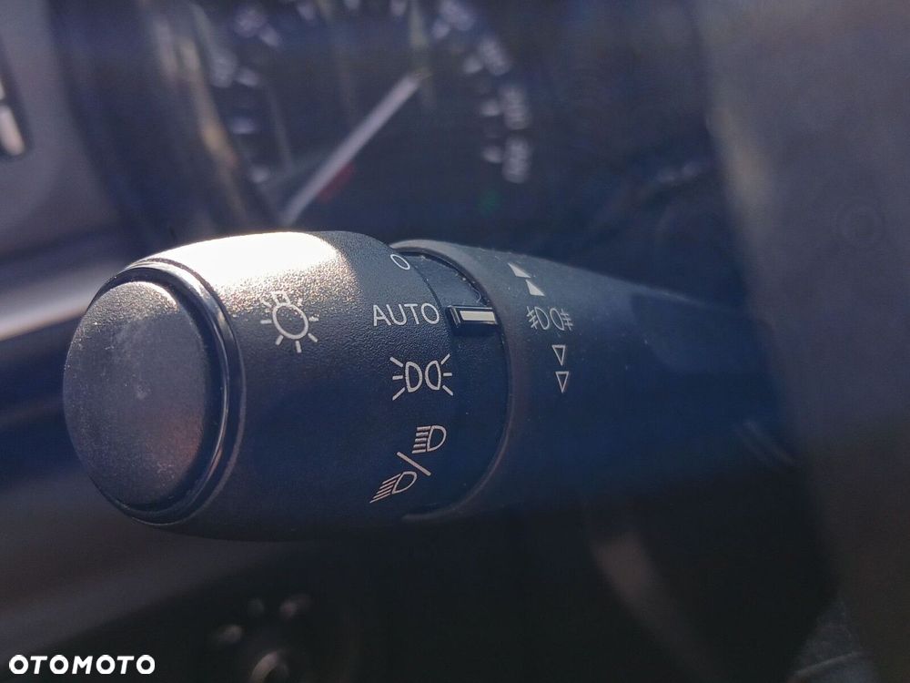 Citroën C3 1.2 PureTech Shine - 27