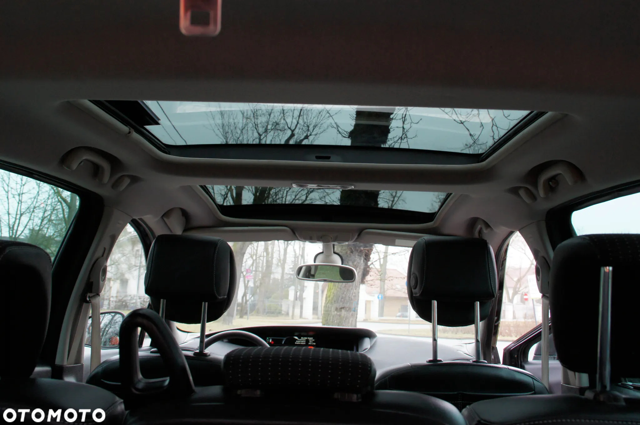 Renault Grand Scenic 2.0 16V 140 CVT Bose Edition - 23