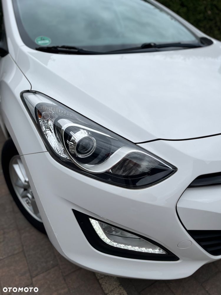 Hyundai i30 1.4 Trend - 10