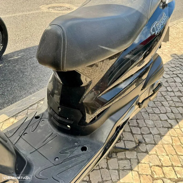 Peugeot Tweet 125 - 6