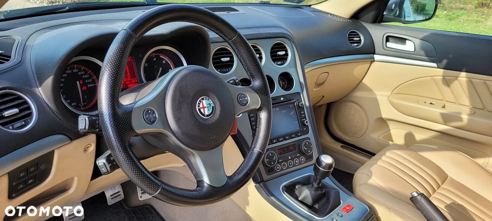 Alfa Romeo 159 Sportwagon ver-159-2-4jtdm-q4-distinctive - 14