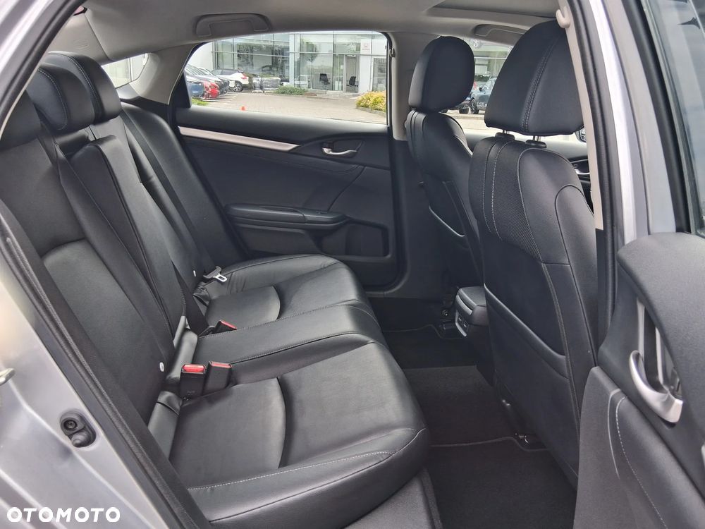 Honda Civic 1.5 T Executive - 17