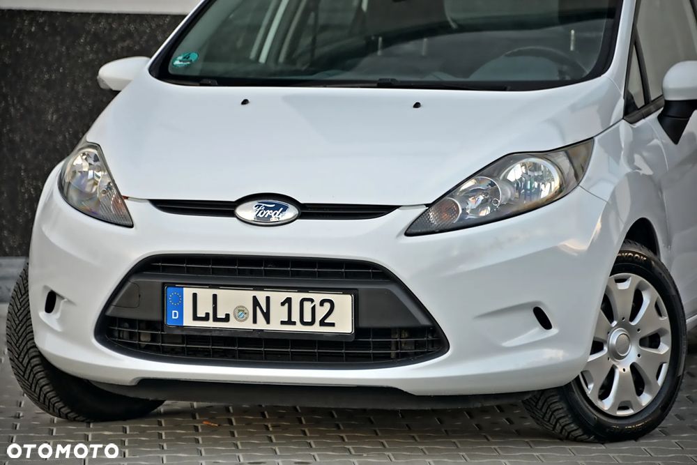 Ford Fiesta 1.25 Ambiente - 10