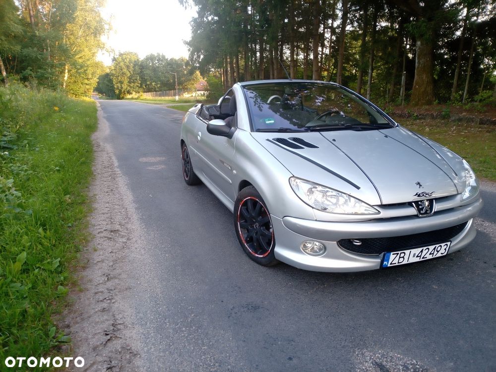 Peugeot 206 CC - 1