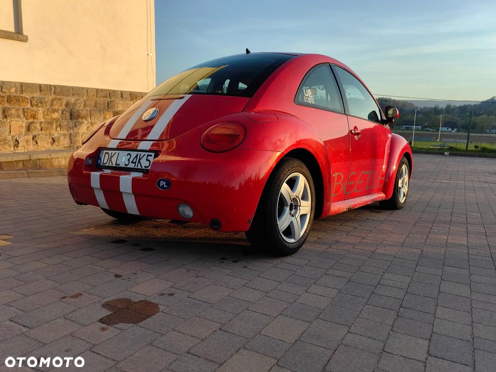 Volkswagen New Beetle - 17