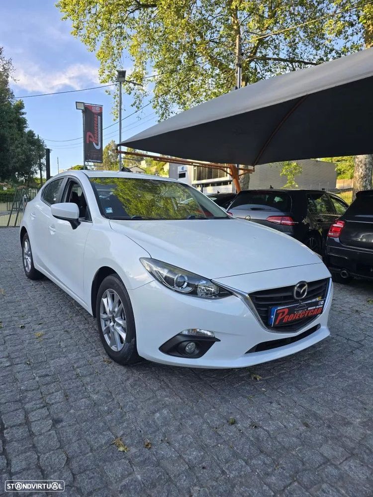 Mazda 3 Hatchback 1.5 Sky-D Evolve HS Navi - 1