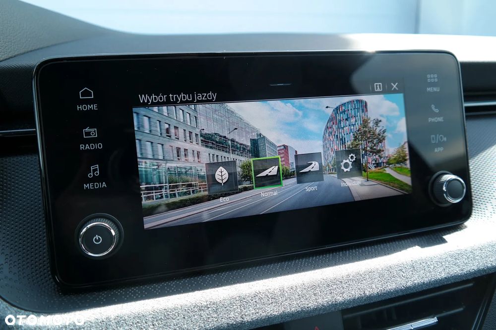Skoda Kamiq 1.5 TSI Selection DSG - 29
