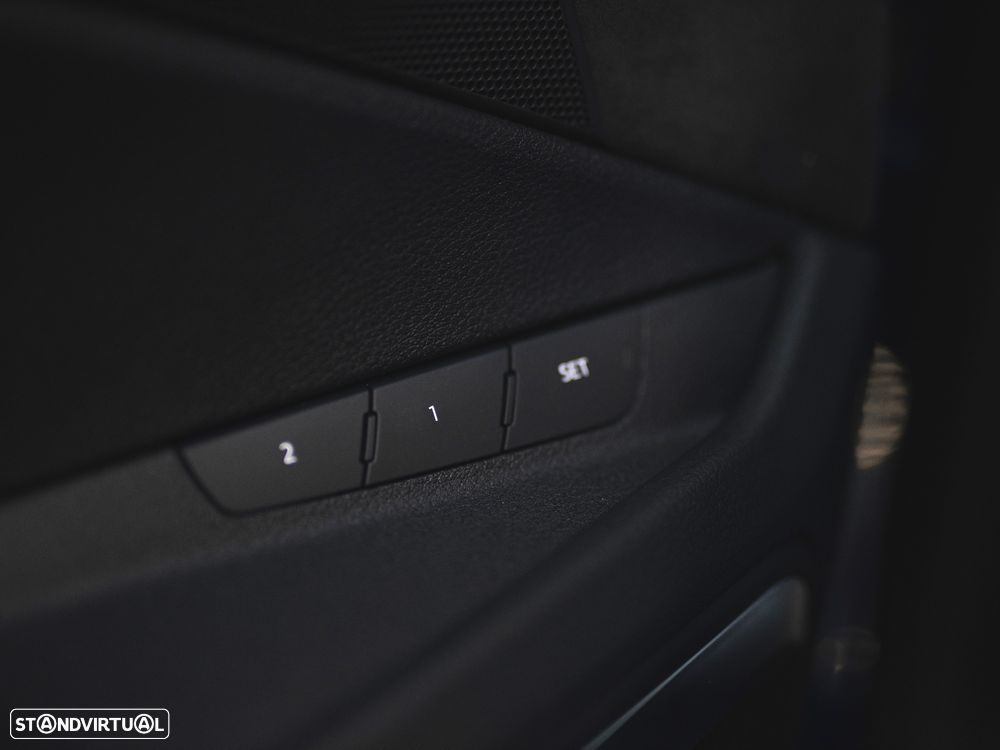 Audi e-tron 55 quattro S line - 28