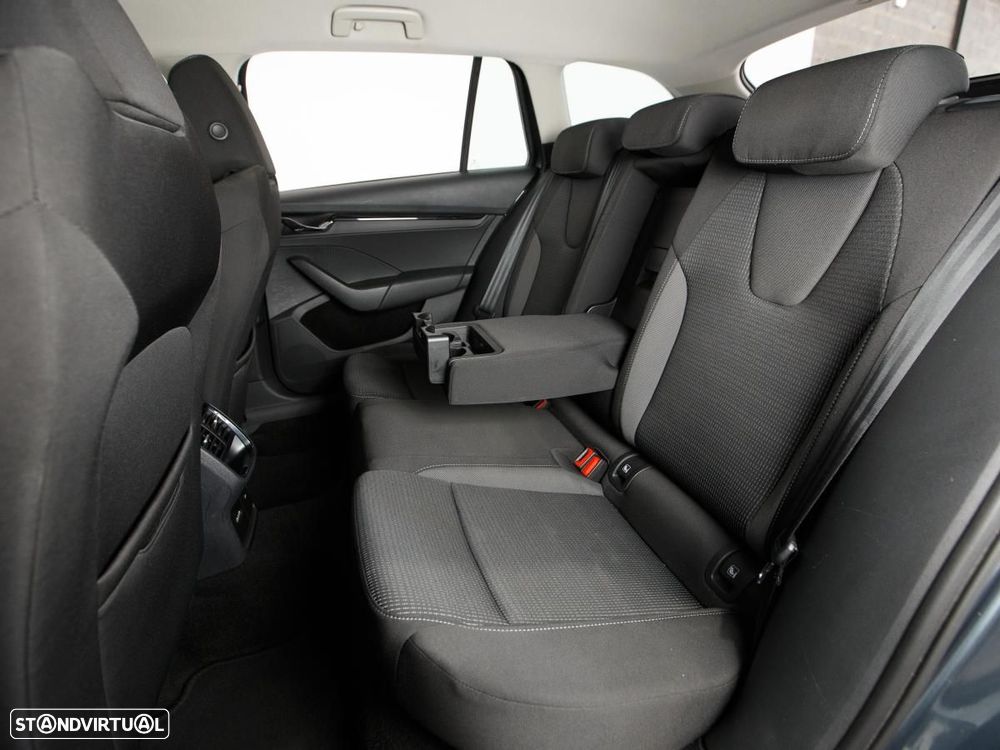 Skoda Octavia Break 2.0 TDI Ambition - 10