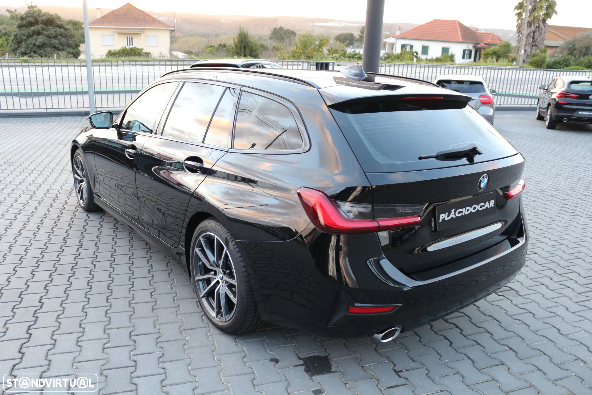 BMW 320 d Touring Line Sport Auto - 4