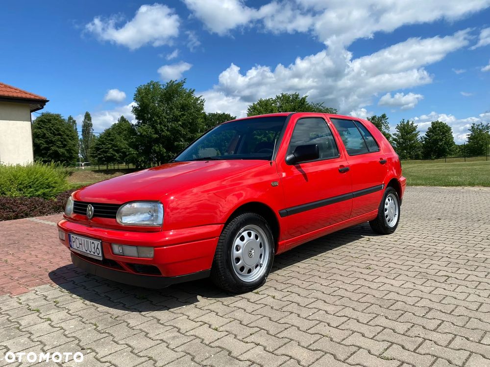 Volkswagen Golf - 9