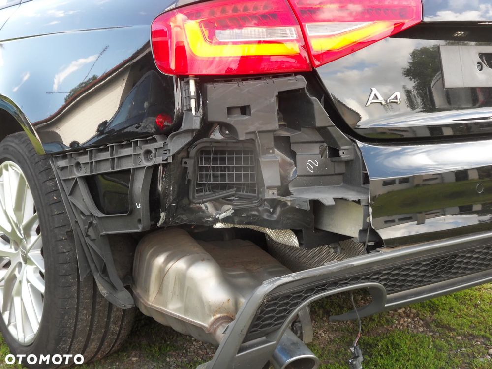 Audi A4 Limousine 2.0 TDI DPF clean diesel multitronic S line Sportpaket - 3