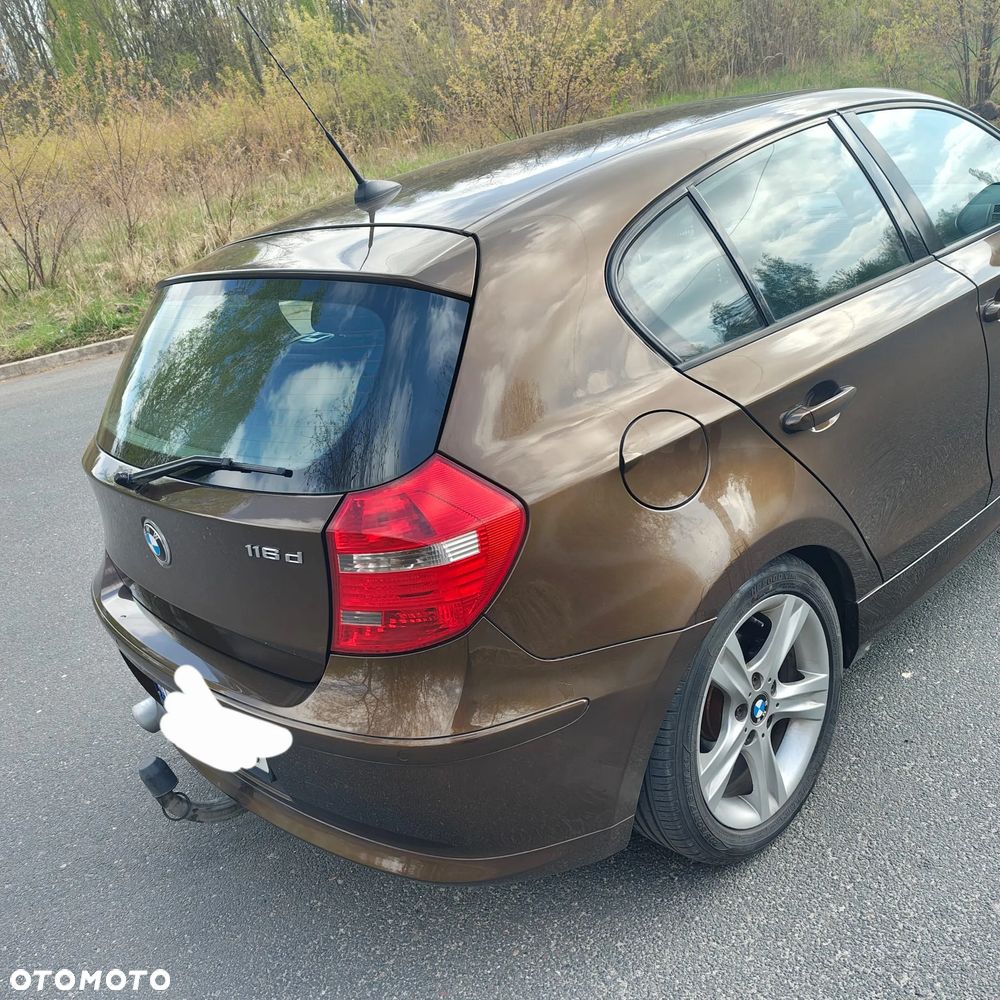 BMW Seria 1 116d Sport Line - 4