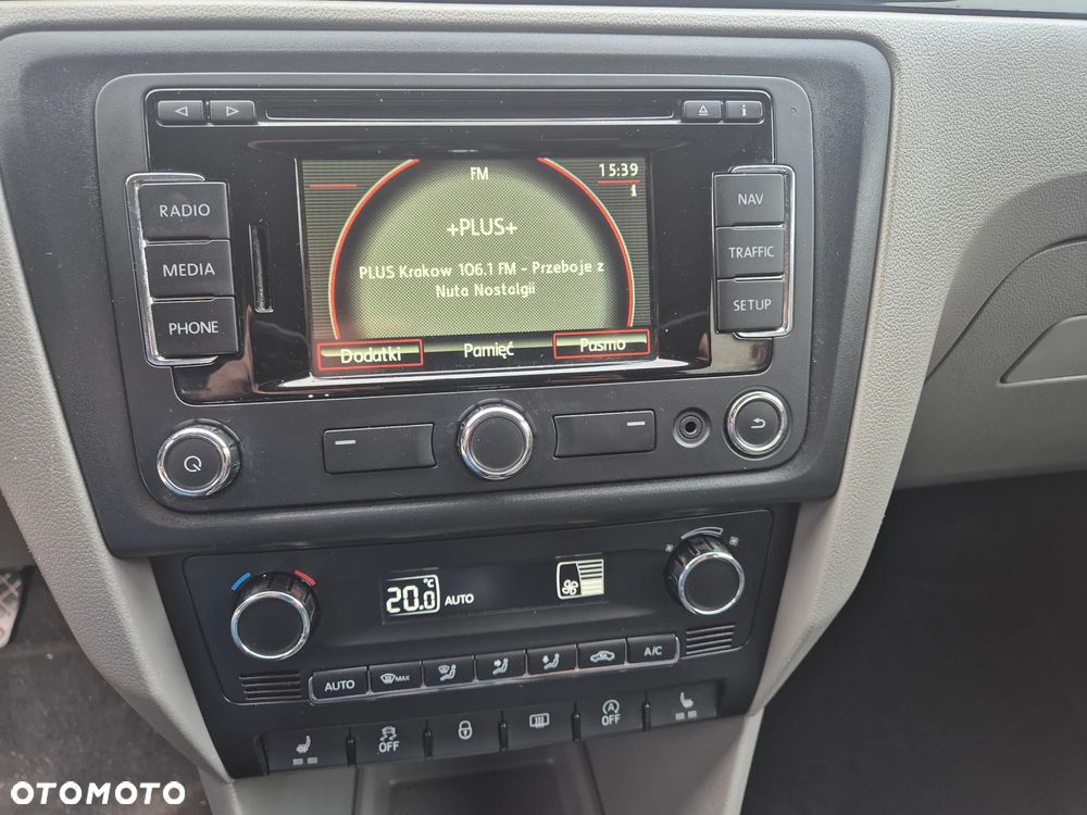 Skoda RAPID 1.2 TSI Style+ Green tec - 15