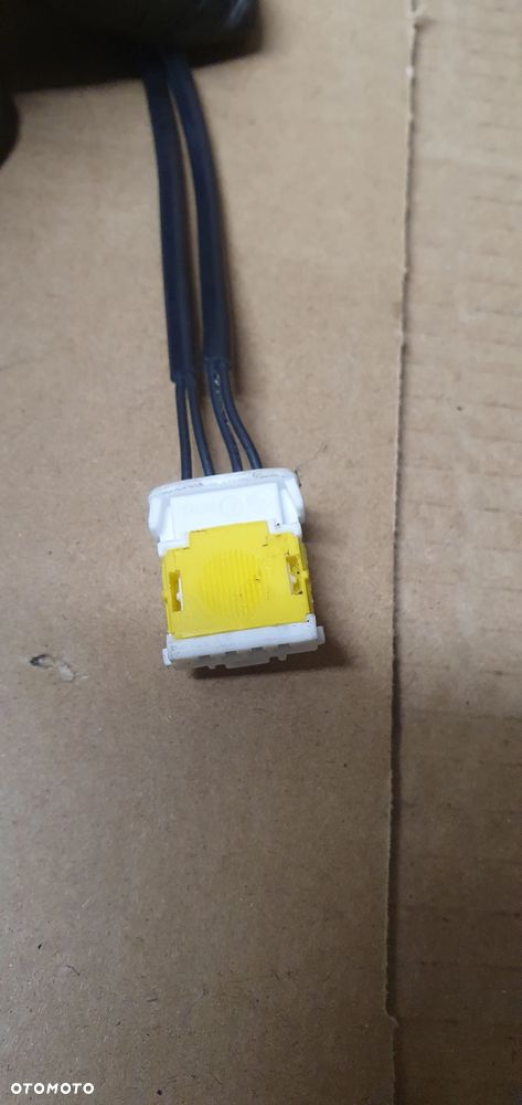 Zapinka pasa tył tylna Citroen C5 III 96561757XT - 4