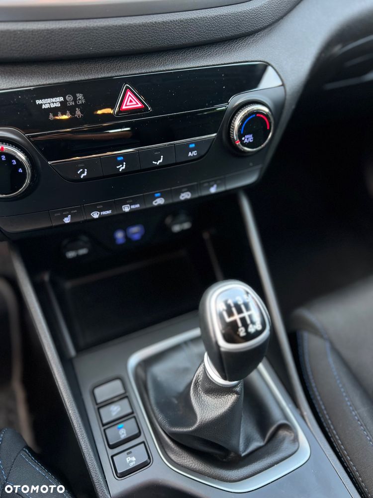 Hyundai Tucson 1.6 GDi 2WD Select - 33
