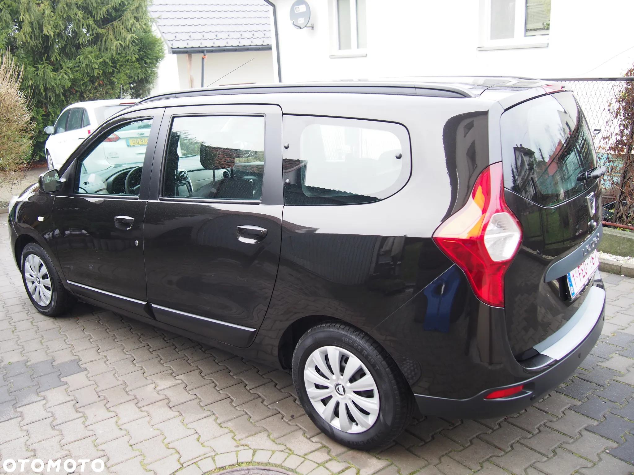 Dacia Lodgy TCe 115 Celebration - 7