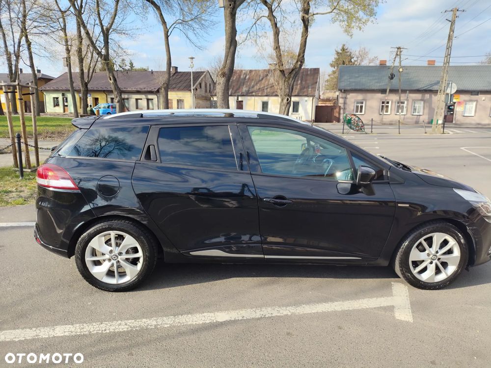 Renault Clio 1.2 16V 75 LIMITED - 4