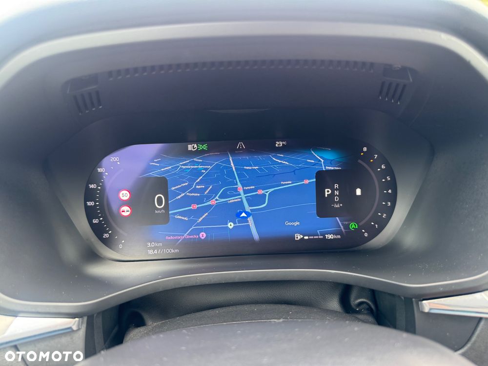 Volvo XC 60 B4 B Essential - 32