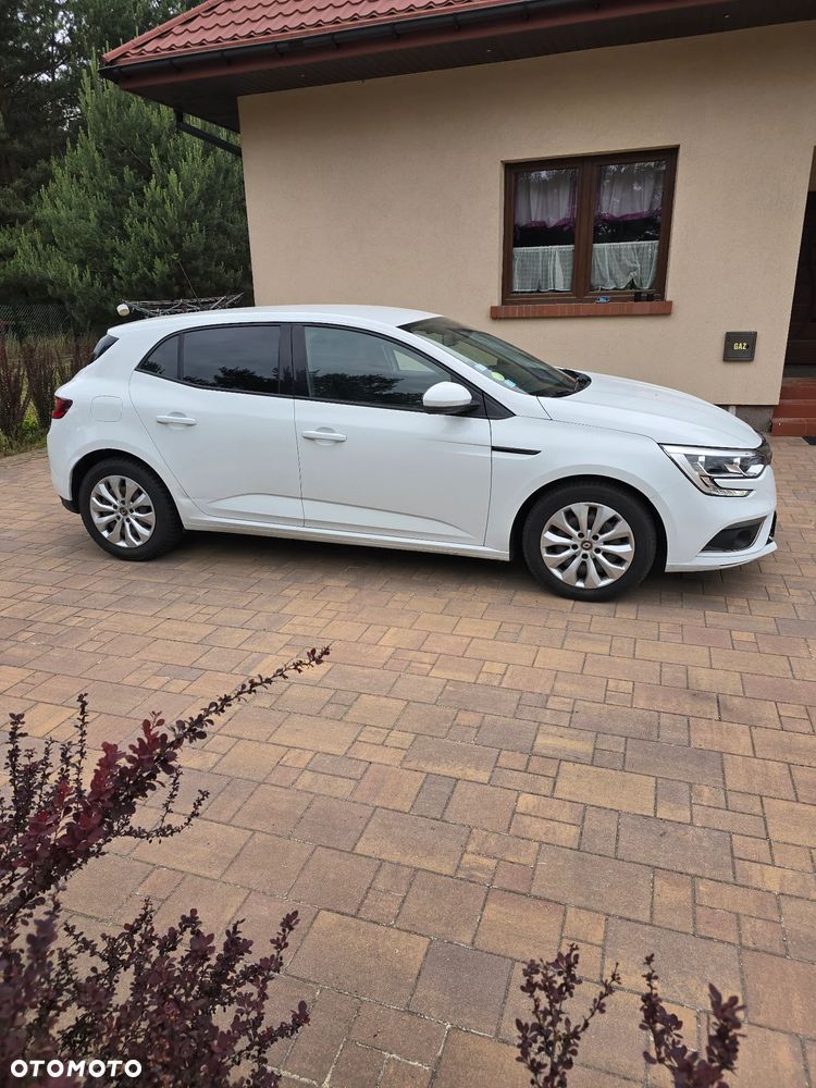 Renault Megane BLUE dCi 115 BUSINESS EDITION - 4
