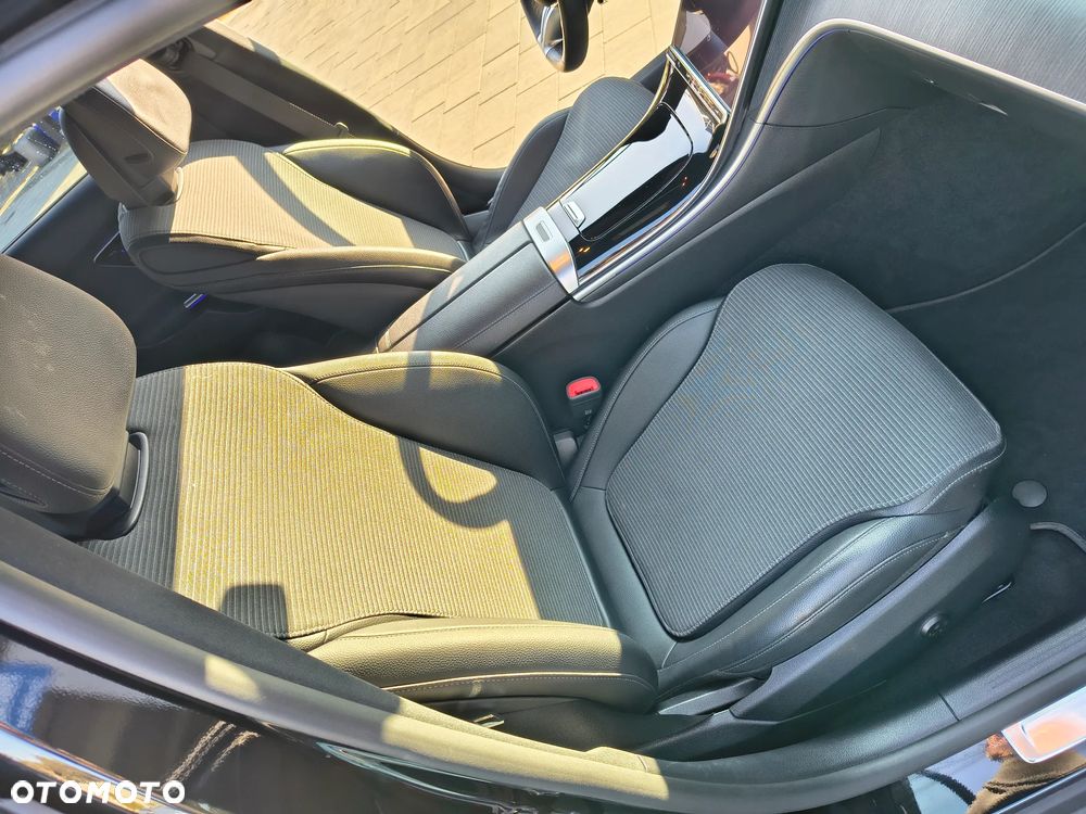Mercedes-Benz Klasa C 220 d 4Matic 9G-TRONIC Avantgarde - 26