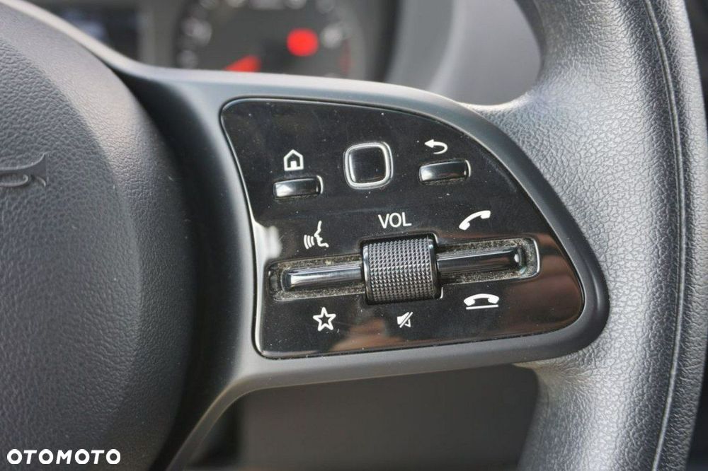 Mercedes-Benz Sprinter - 17