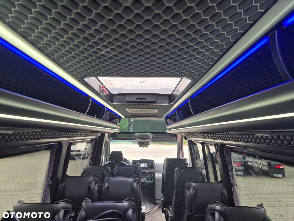 Mercedes-Benz SPRINTER 519 CDI / SPROWADZONY/ 3.0 190 KM / AUTOMAT - 27