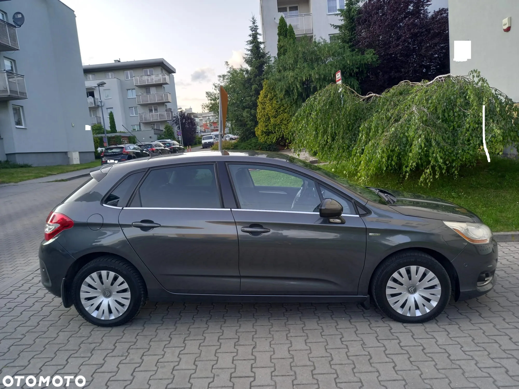 Citroën C4 HDi 150 Exclusive - 4