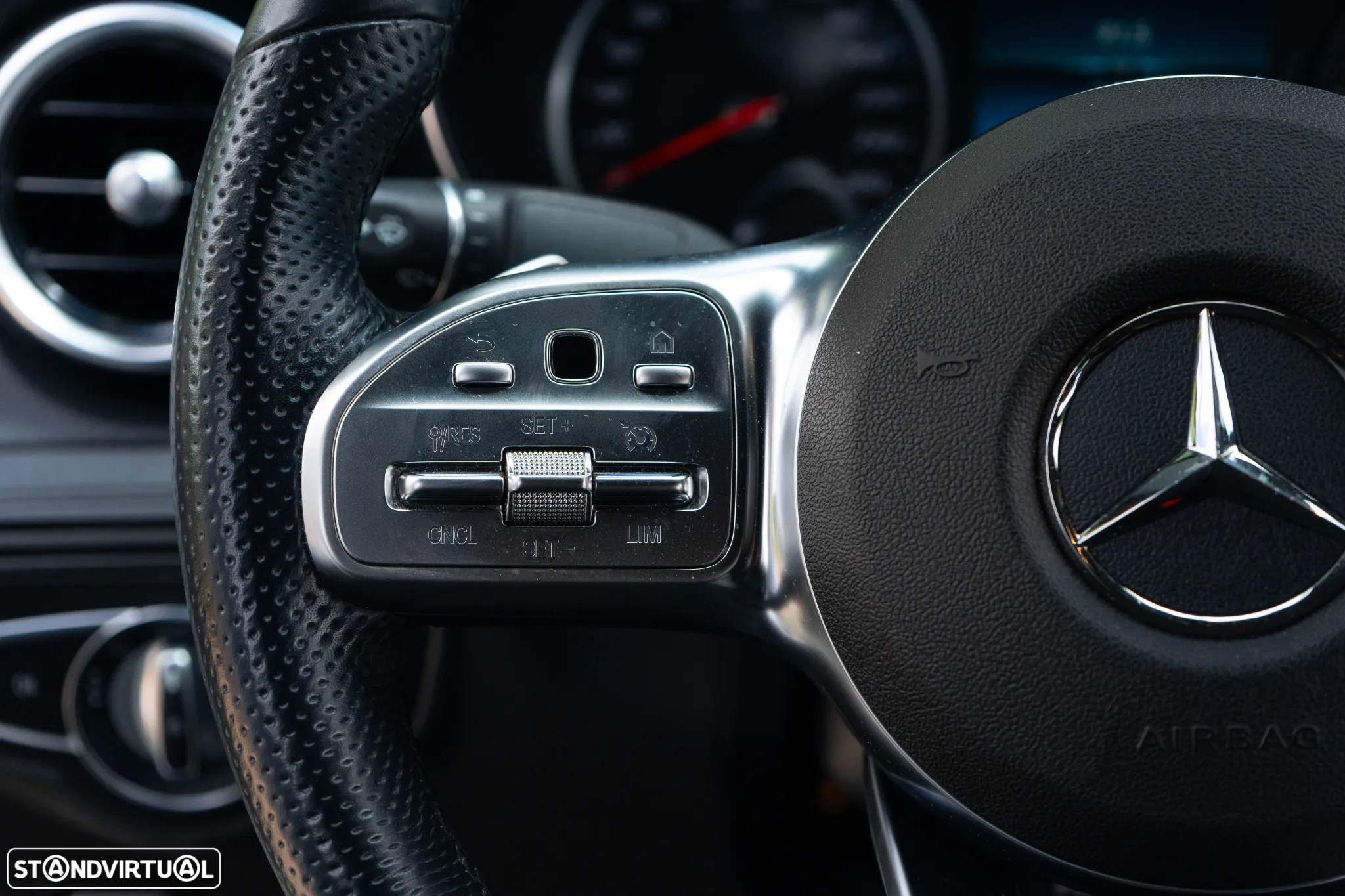 Mercedes-Benz GLC 300 Coupe de 4Matic - 42