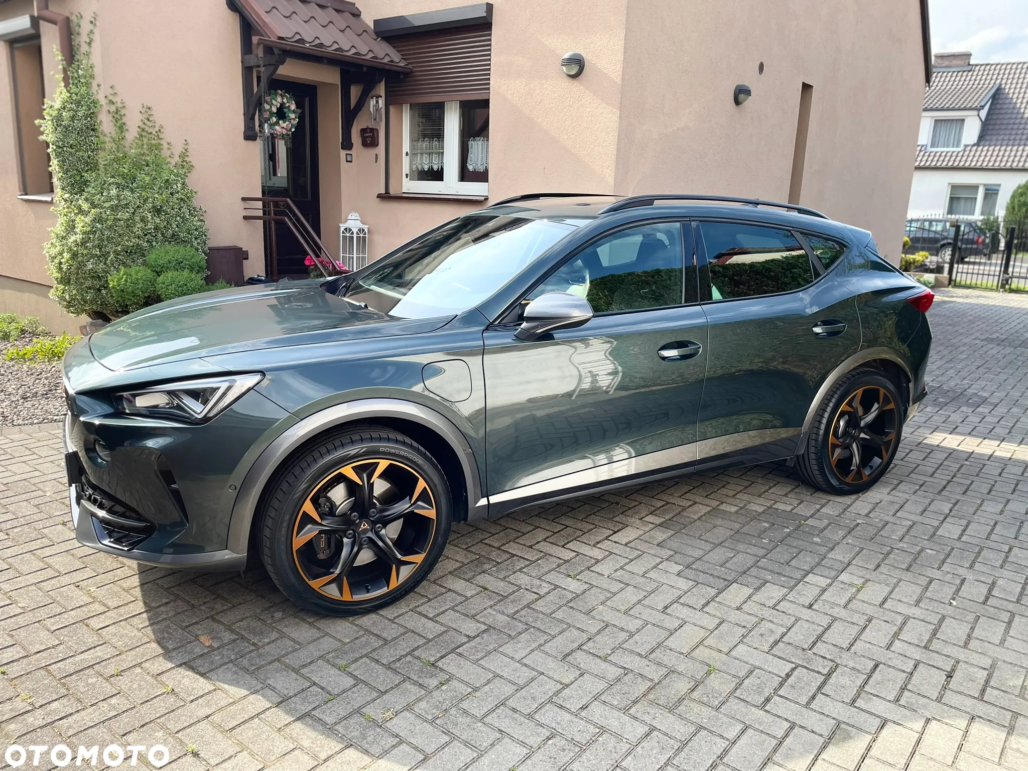 Cupra Formentor VZ 1.4 e-Hybrid DSG - 10
