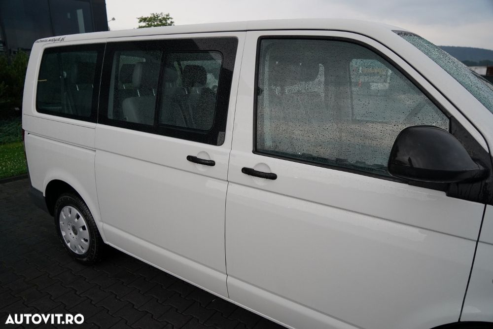 Volkswagen TRAFIC ITRANSPORTER / T5 / AUTOBUS / 9 LOCURI / IMPORTATII / AUTOBUZ / 9 LOCURI / 2022 / PRIMUL PROPRIETAR / REVIZAT - 16