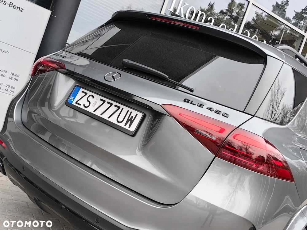 Mercedes-Benz GLE - 28