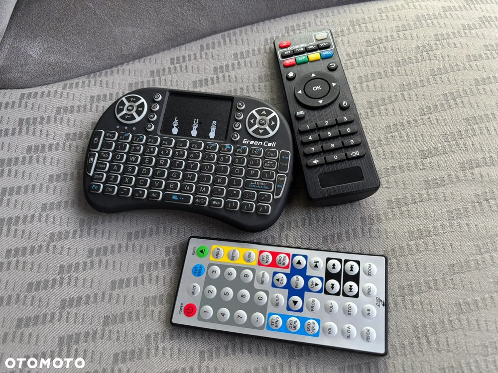 Peugeot 807 HDi 170 Bi-Turbo Automatik Platinum Pullmann - 28