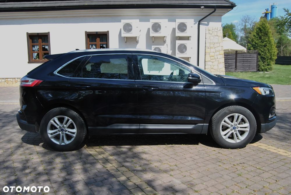 Ford Edge - 19