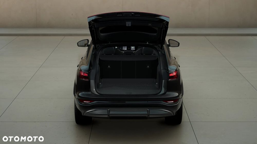 Audi Q6 e-tron - 8