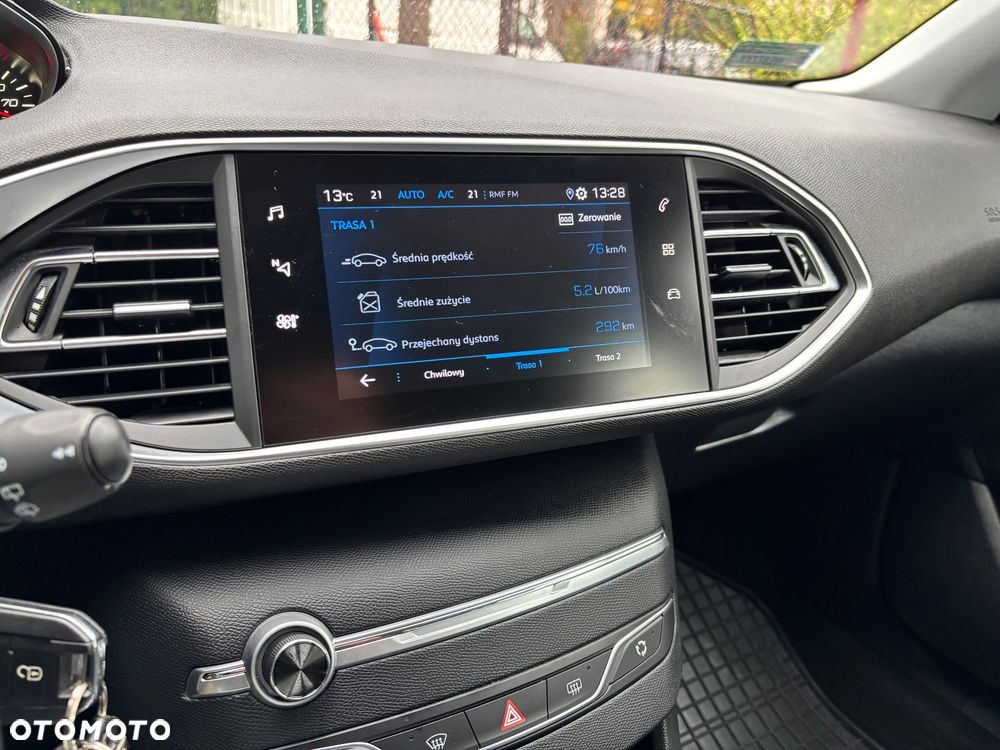 Peugeot 308 1.5 BlueHDi Active S&S - 23