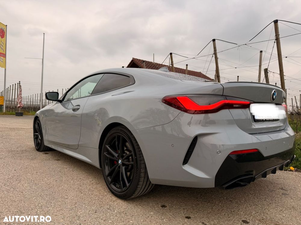 BMW M4 M440i AT MHEV - 8