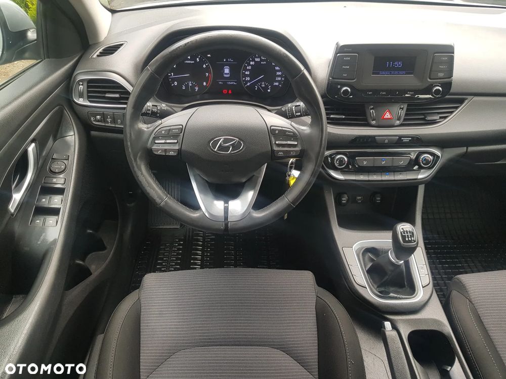 Hyundai i30 1.5 DPI Modern - 12