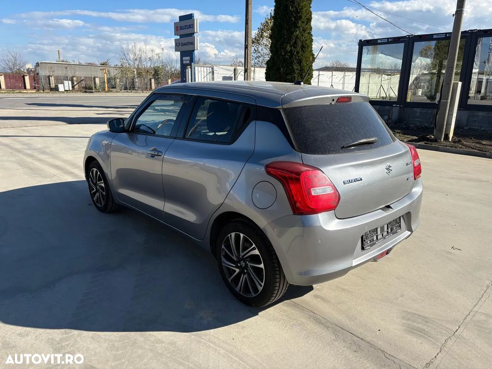 Suzuki Swift 1.2 Dualjet 12V MHEV Spirit - 4