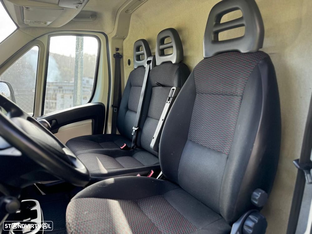 Peugeot Boxer 2.0 BLUEHDI L2 H2 Premium - 11