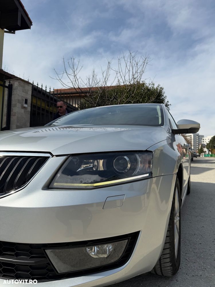 Skoda Octavia - 2
