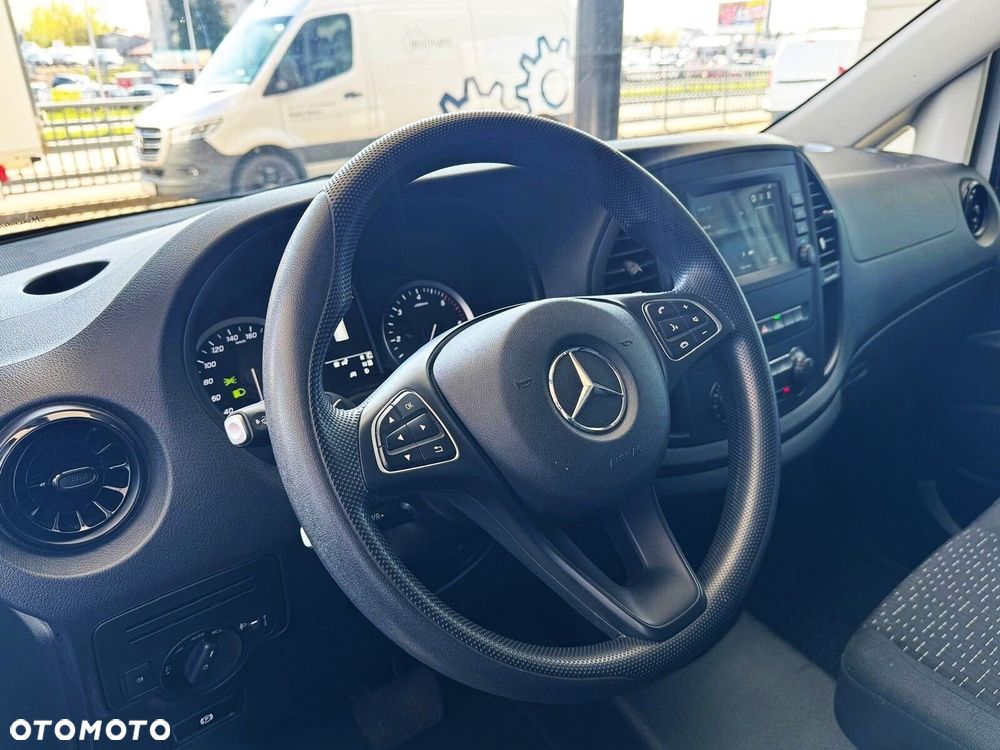 Mercedes-Benz Vito - 14