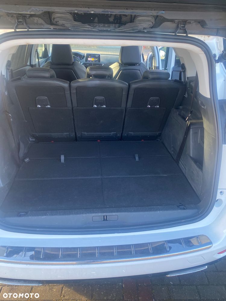 Peugeot 5008 PureTech 130 EAT6 Allure - 10